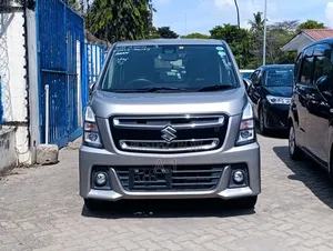Suzuki Wagon R 660 Hybrid FWD 2019 Silver