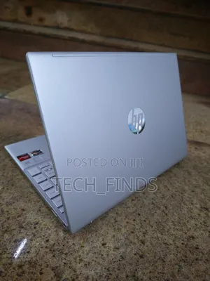 Laptop HP Pavilion 13 8GB AMD Ryzen 5 SSD 512GB