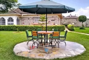 Wooden Metallic Garden Outdoor Umbrella Shades With Cushions