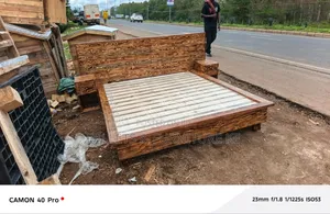 Prestige Pallet Bed/Cedar Lux Bed