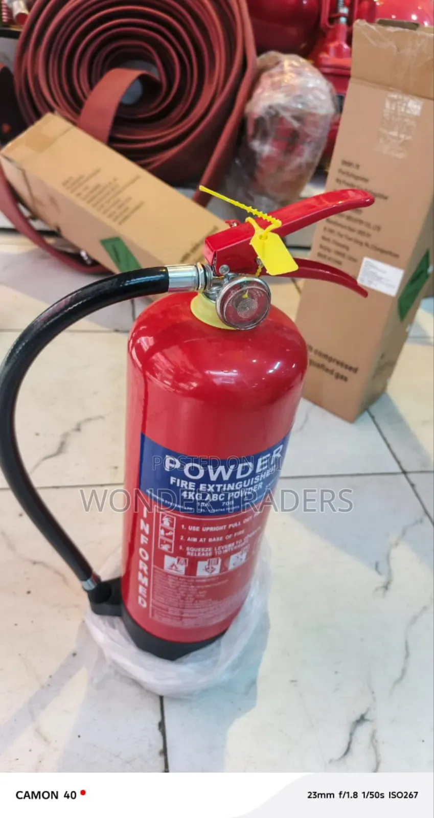 Dry Powder Fire Extinguisher 4 Kg .