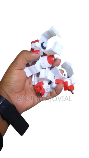 Poultry White Nipple Drinkers Without Cup
