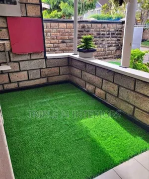 Soft | Green and Evergreen Balcony Grass Carpet