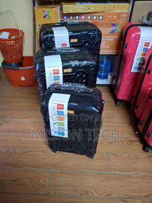 3-in-1 Luxurious Fibre Suitcase Set