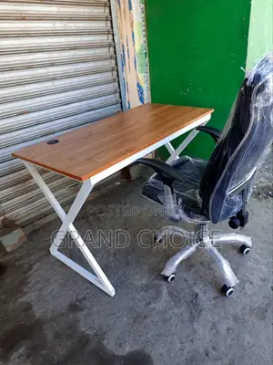 X-Shape Metallic Office Desk With Leather Office Chair