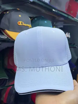 Plain Breathable Adjustable Snapback Closure Trucker Hat 