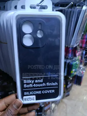 Black Silicone Phone Cover for the Xiaomi Redmi Note 14 4g.