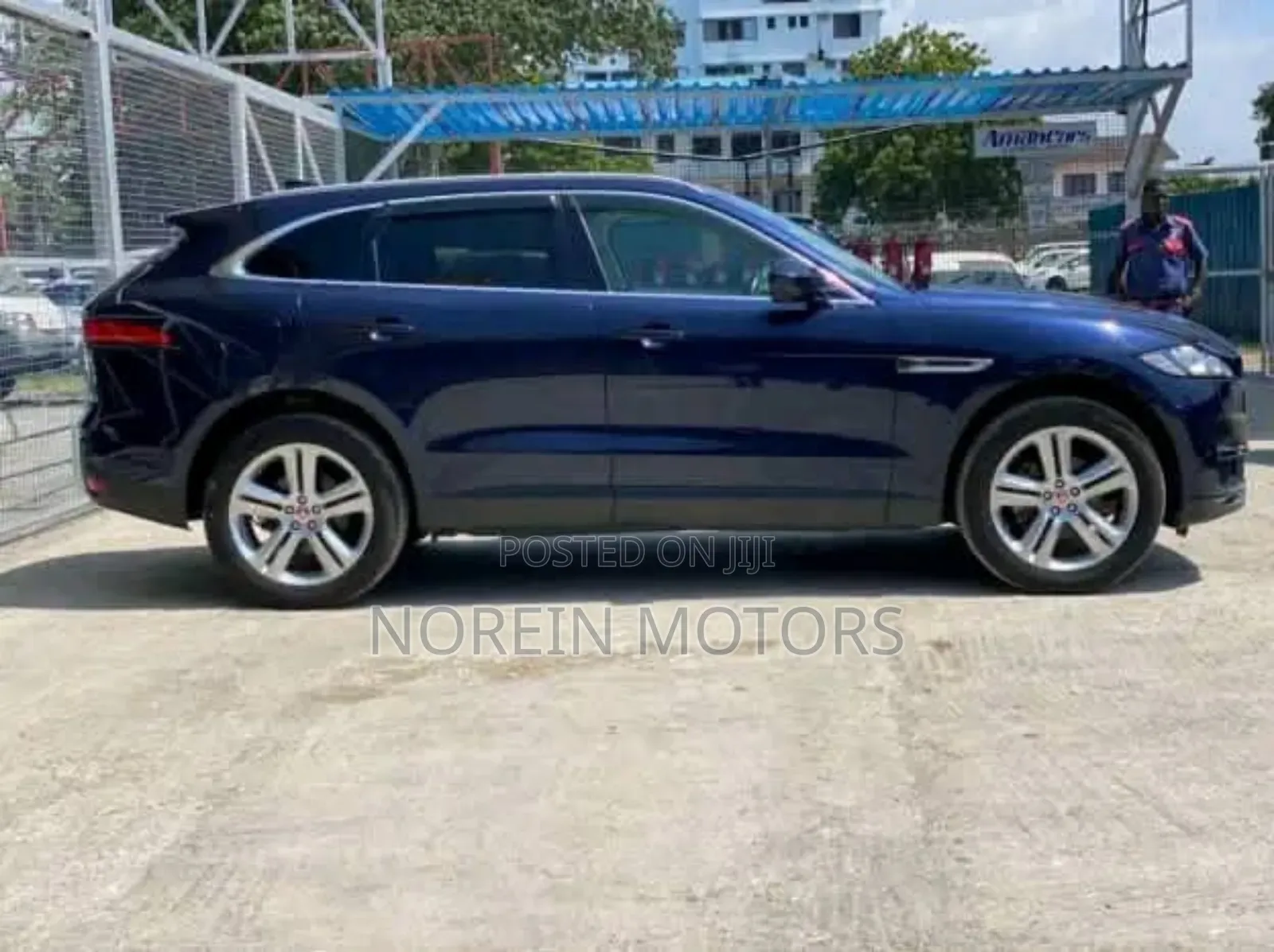 Jaguar F-Pace 2019 Blue