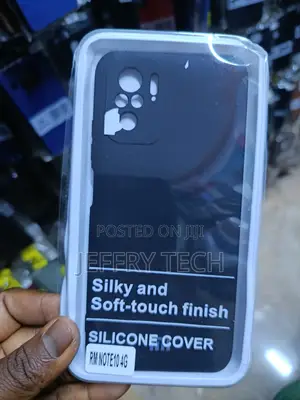 Black Silicone Mobile Phone Case for Xiaomi Redmi Note 10 4g.