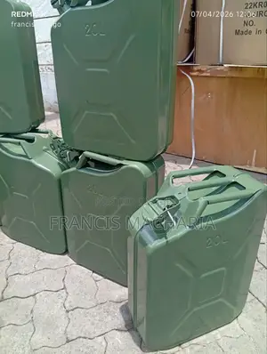 Portable Fuel Jerrycan Storage Fuel Can