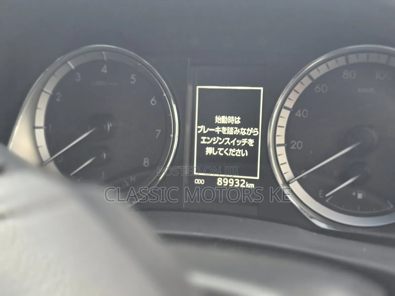 Toyota Harrier 2.0 4WD 2019 White
