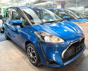 Toyota Sienta 2020 Blue