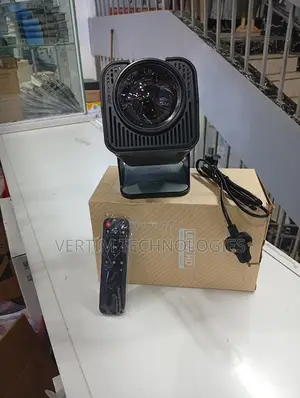 Long Lasting Hy320 Wifi Android Projector With Inbuilt Speaker