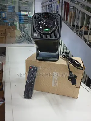 Long Lasting Hy320 Wifi Android Projector With Inbuilt Speaker