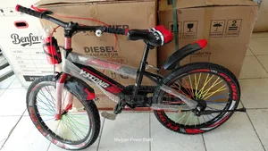 Medium Size 20 Kids Mountain Bike Red/Black