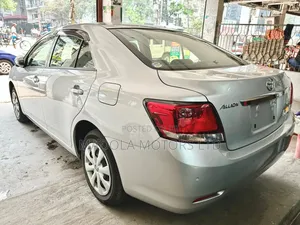Toyota Allion 2018 Silver