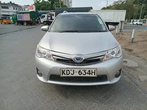 Toyota Corolla Fielder 2016 Silver