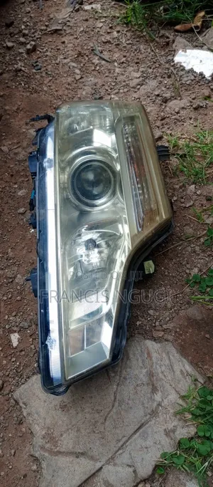 Honda Stepwagon Headlight