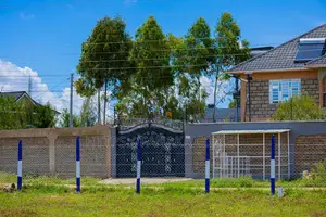 50 by 100 Plots for Sale in Kamulu^Sk