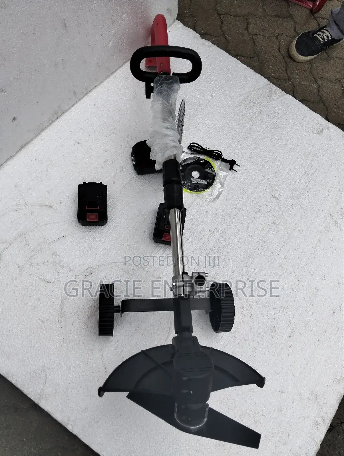 Cordless Grass Cutter