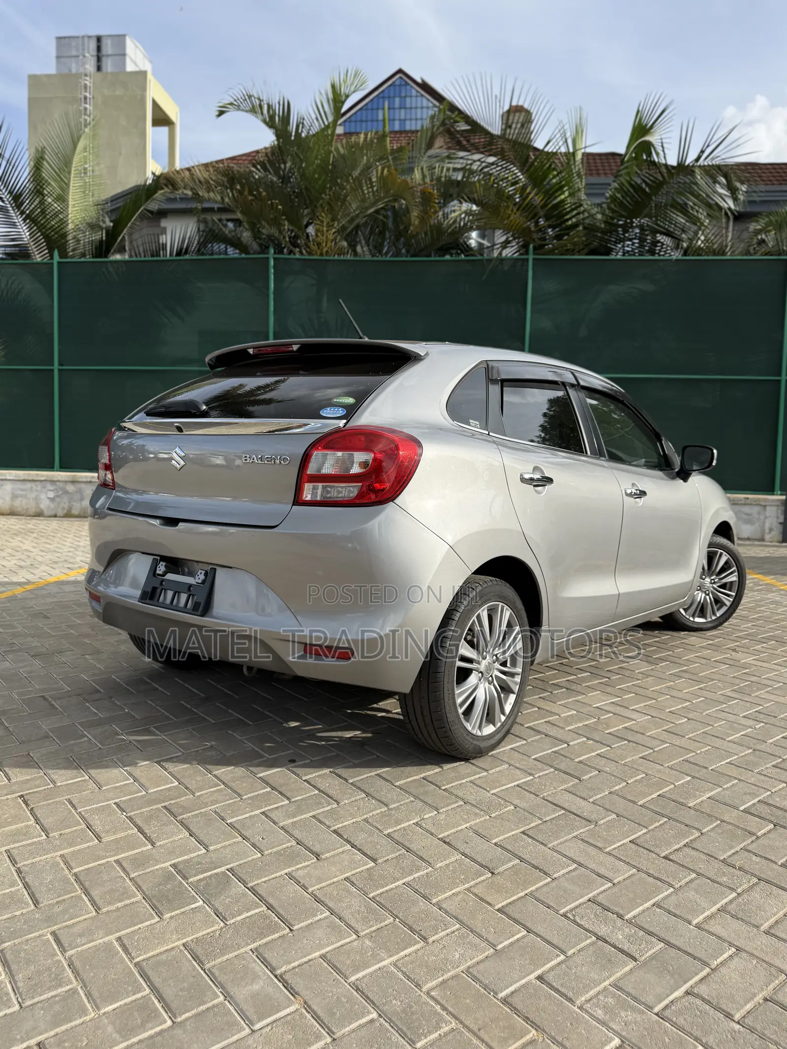 Suzuki Baleno 2019 Silver