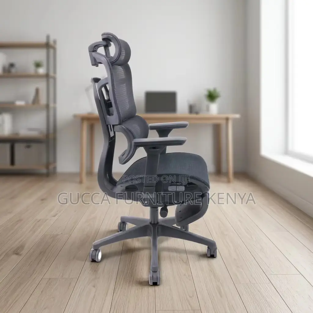 Black Full Mesh Orthopedic Manager Seat