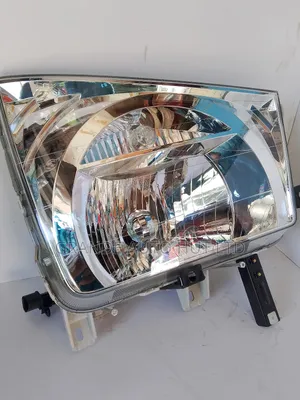 Right Head Lamp Hyundai Hd65 New Model (Genuine)