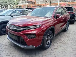 New Toyota Urban Cruiser 2025 Red