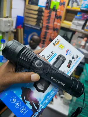 P50 Rechargeable Led Torch, Rechargeable Flashlight Torcia a Led
