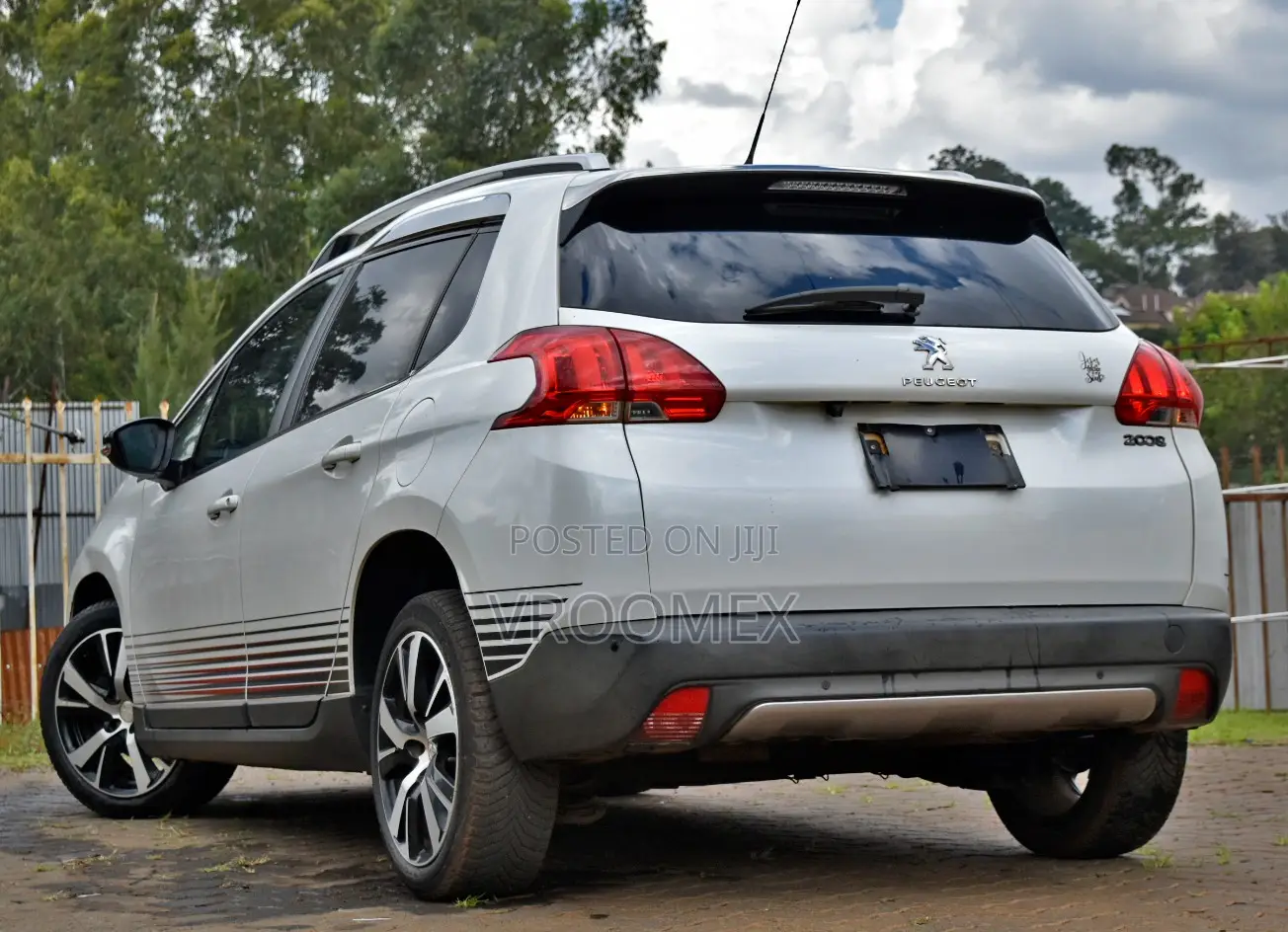Peugeot 2008 2016 White