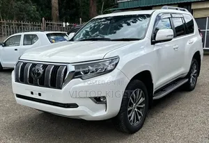 Toyota Land Cruiser Prado 2.8 2021 Pearl