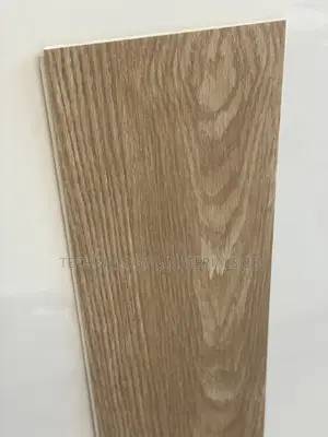 Daspros Premium Cherry Grain SPC Flooring