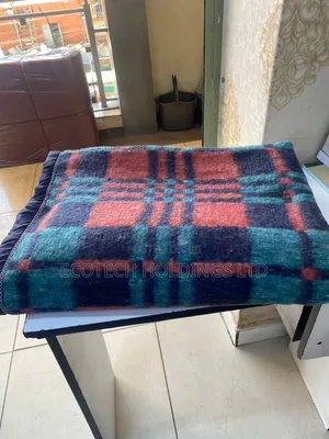 5 by 6 Binded Colored Blankets Bbc7