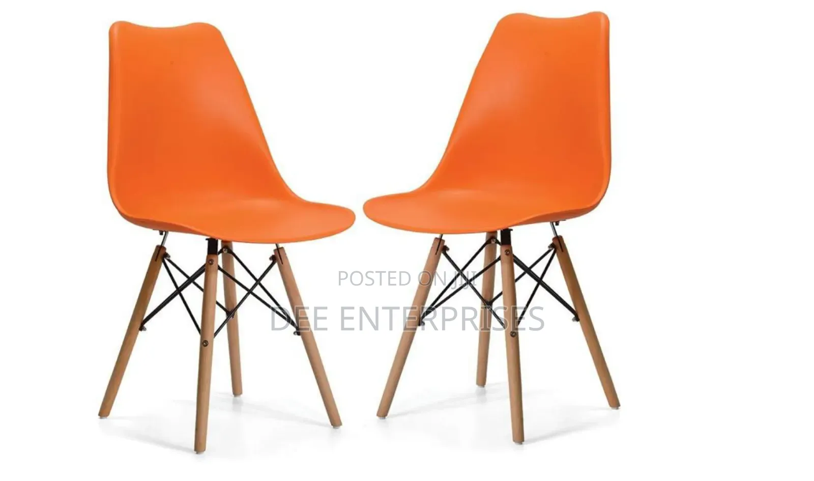 Eames Comfortable Chair