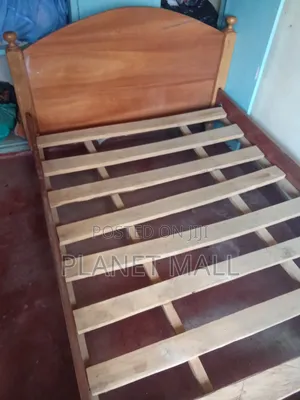 Bed 3.5 Feet X 6.0 Feet