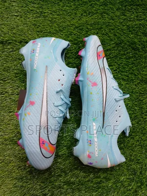 Merc Vapor 16 - Splash Edition Soccer Cleats