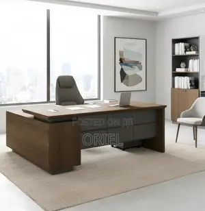 Executive Office Desk : Ergonomic L-Shaped Executive Desk