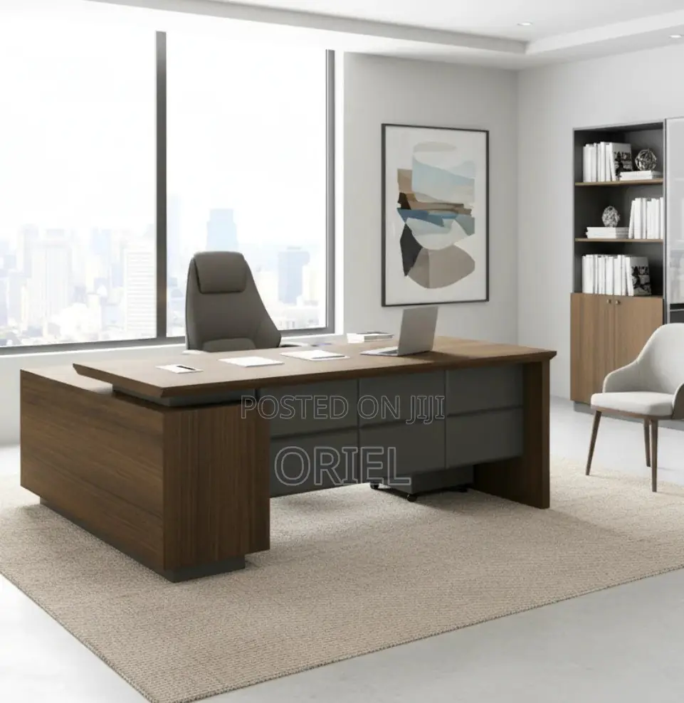 Executive Office Desk : Ergonomic L-Shaped Executive Desk