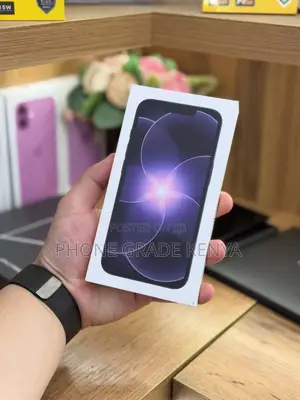 New Apple iPhone 17e 256 GB Black