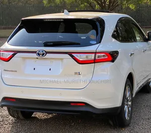 Toyota Harrier 2018 White