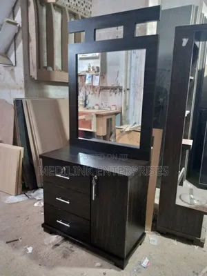 Squaro Design of Addressing Mirror