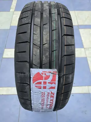 225 /50 R18 Zextour (New Technology).