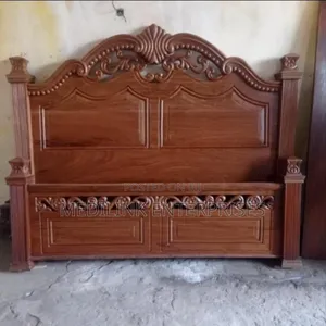Antique Mahogany 6*6 Vanish Bed