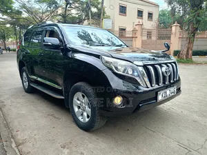 Toyota Land Cruiser Prado 2016 Black