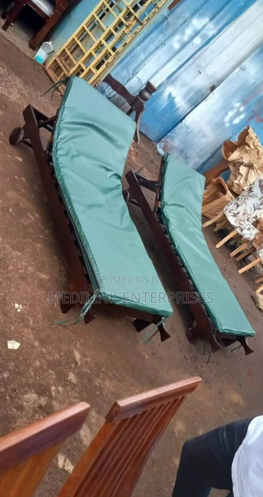 2.5*8 Customized Pool Sunbed Mahogany Made