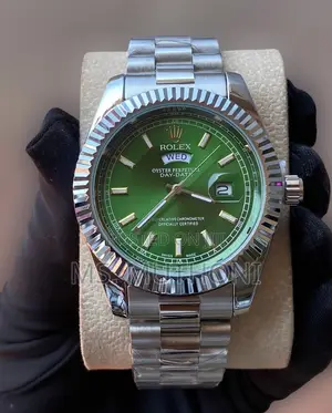 Stainless Steel Silver Strap Battery Powered Rolex Gents Watch *