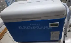 9 Liter Vaccine Carrier (With LCD Temperature Display)