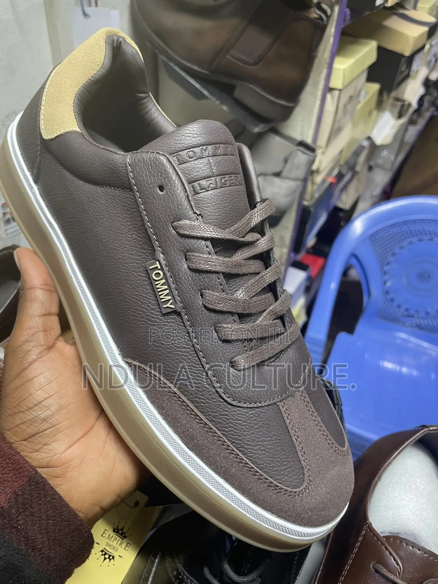 Tommy Classic Casuals