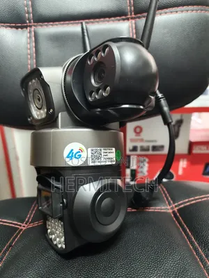 Two-Way Talk Triple Lens 4g Electric Sd Storage System Ethernet Cable