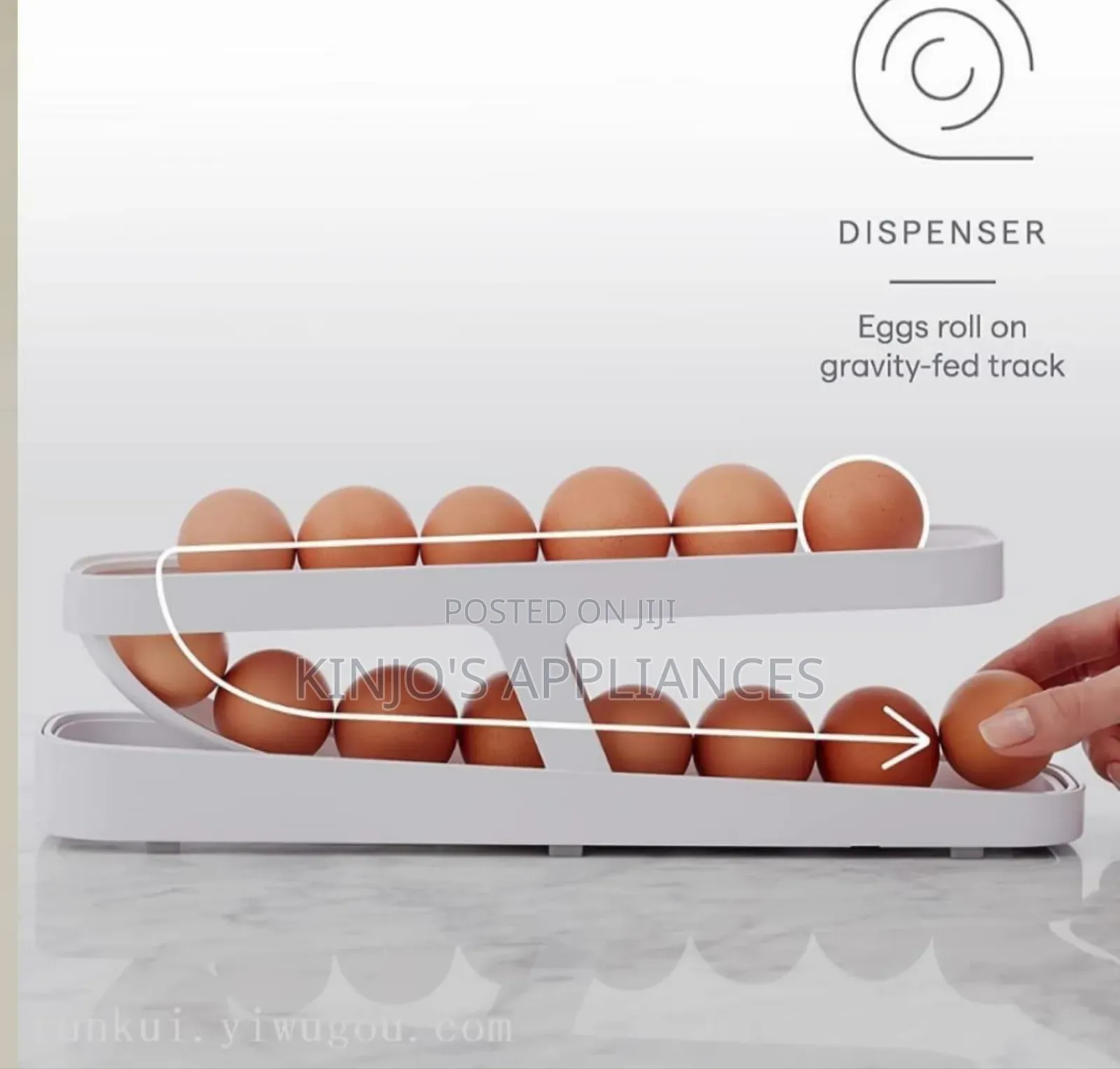 Egg Rolling Dispenser Carries Up to 14 Eggs